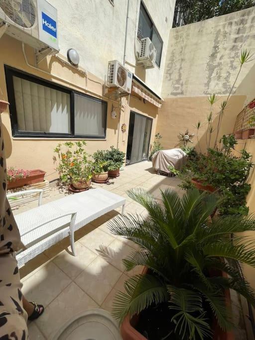 Lovely, Modern, Bright Maisonette. Heart Of Sliema Exterior photo